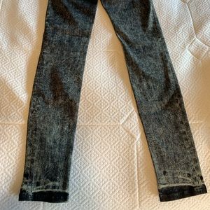 Rich and Skinny Acid Wash Jeans size 26